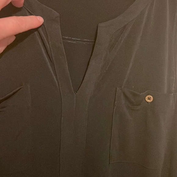 L Ellen Tracy Women Summer TankTops V Neck Sleeveless Shirt Loose Fit Casual Top - Picture 5 of 14